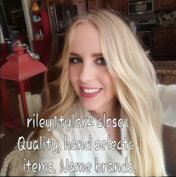 Current Air black surplice v neck long sleeve embellished sequin black top NWT - Picture 9 of 9